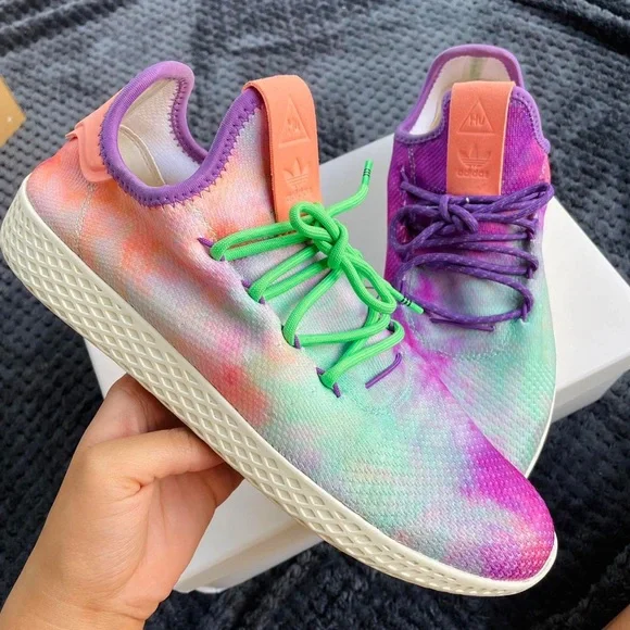 adidas | Shoes | Pharrell X Tennis Hu Holi Chalk Coral  display picture 2